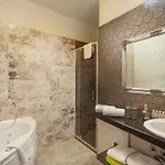 Kehida Termal & 4* Kehidakustány