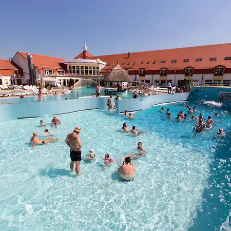 Kehida Termal & 4* Kehidakustány