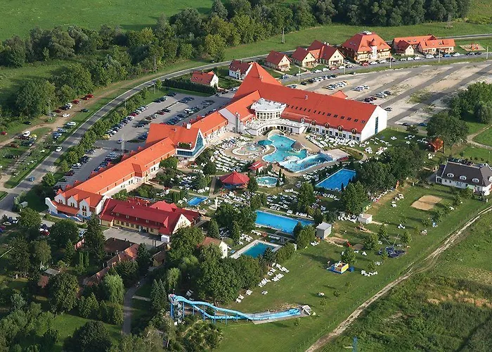 Hotell Kehida Termal & 4*