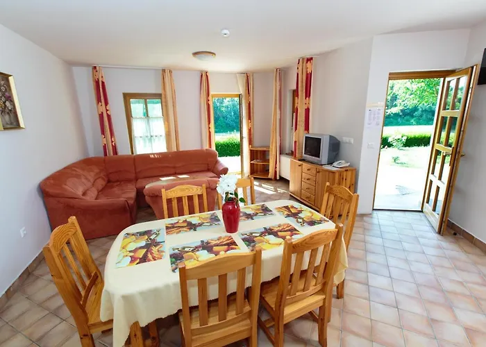 Hotell Kehida Termal & Kehidakustány